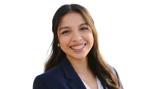 Wendy Tejeda - Leasing Associate Cover Image